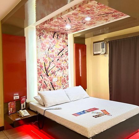 Hotel Sogo Sta Rosa Santa Rosa  Extérieur photo