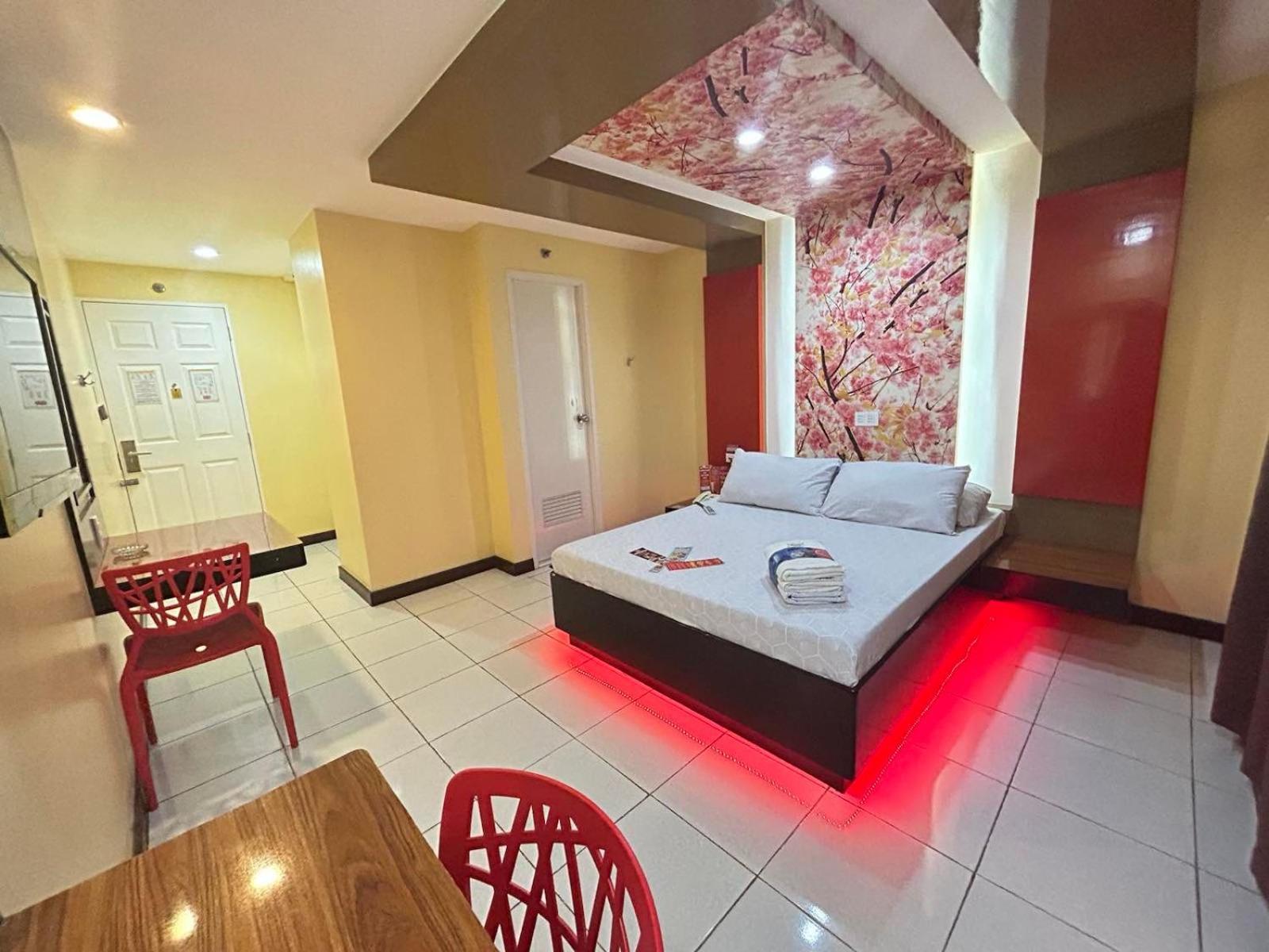 Hotel Sogo Sta Rosa Santa Rosa  Extérieur photo